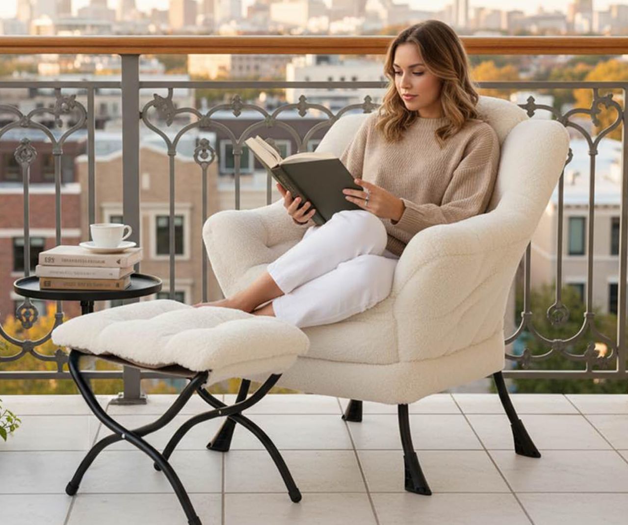 Tiita Lazy Chair with Ottoman