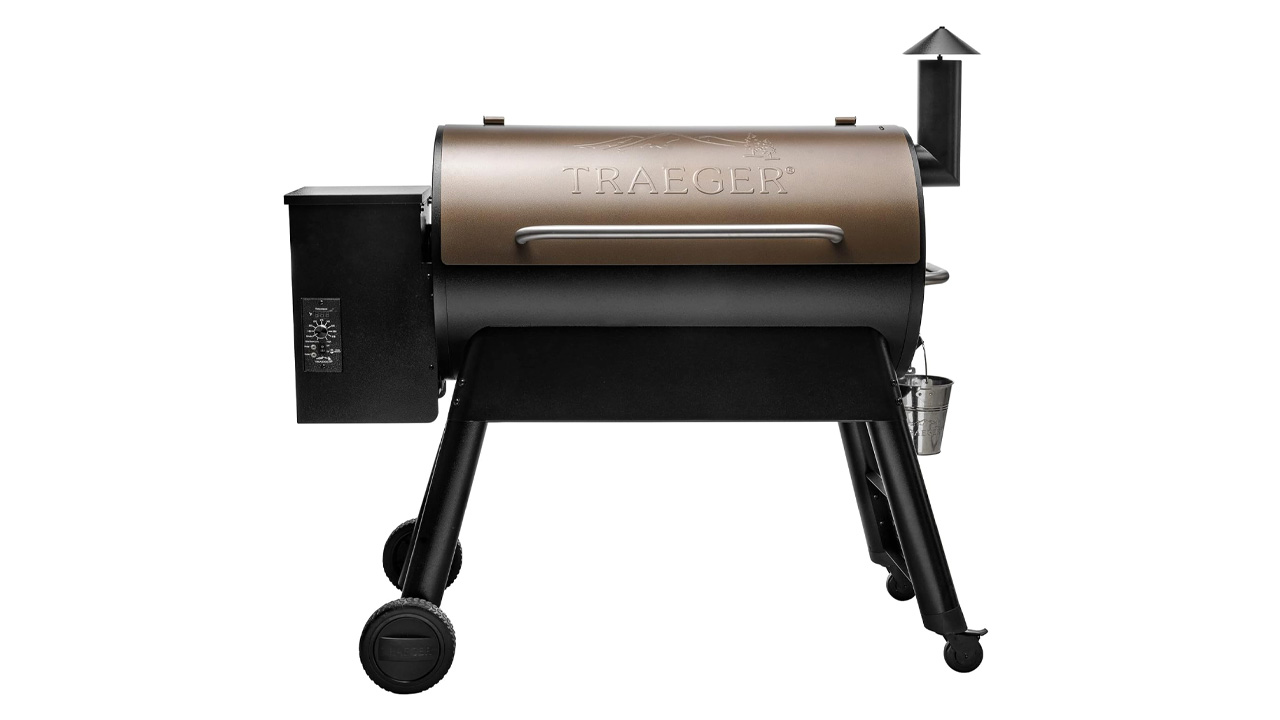 Traeger-Grills-Pro-34--bbq-grill-best-4th-July-early-deals-Amazon-by-homecrux