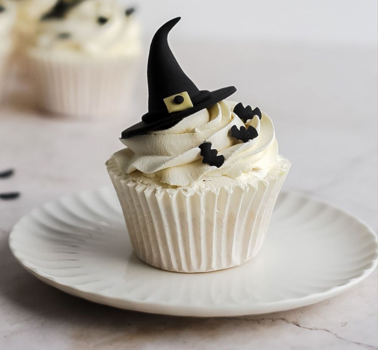 Witch Hat Cupcakes for Summerween
