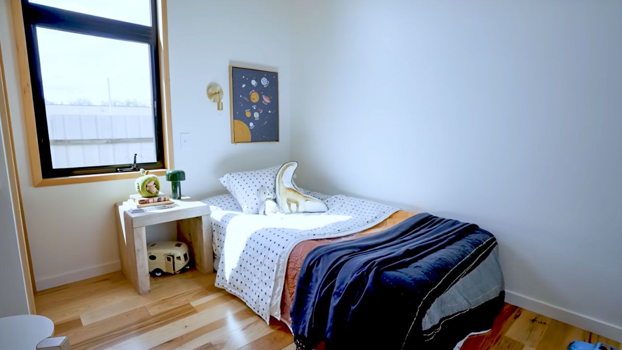 Mega Tiny House by Tru Form Tiny - bedroom 1