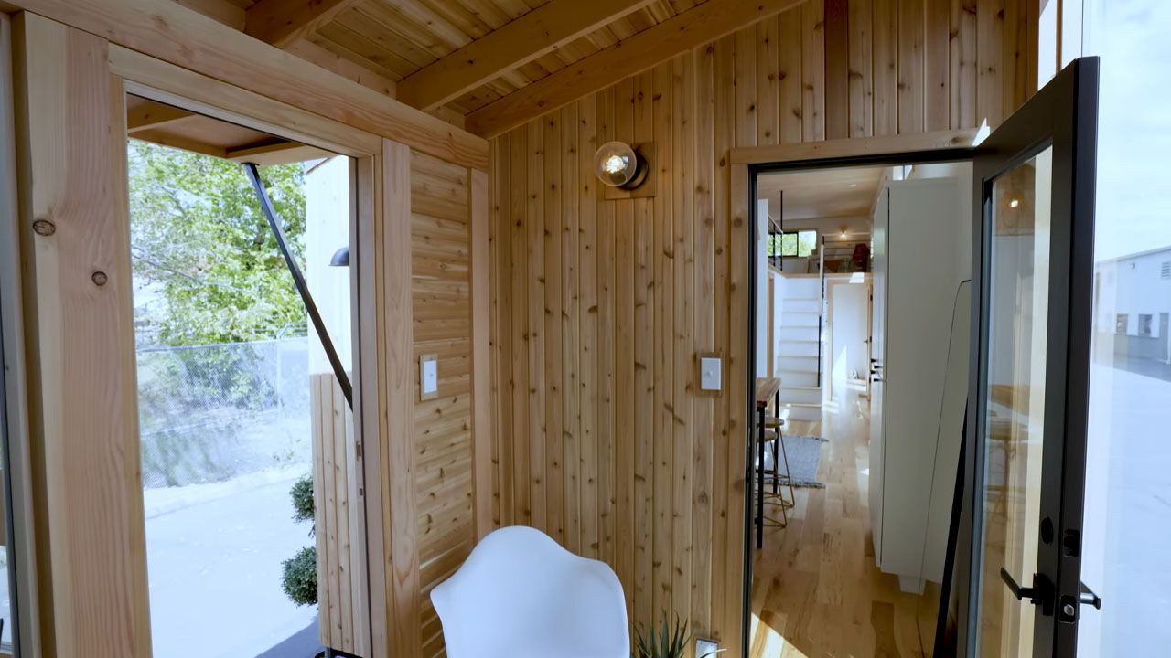 Mega Tiny House by Tru Form Tiny - sunroom