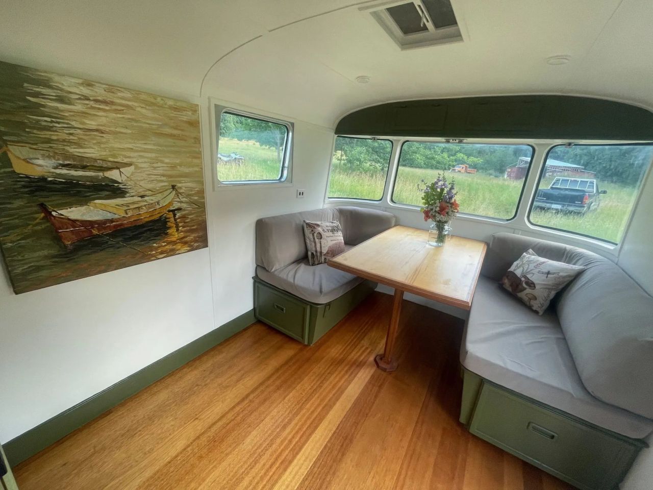 1946 Spartan Manor 25-Foot Single-Axle Travel Trailer Out for Sale in British Columbia