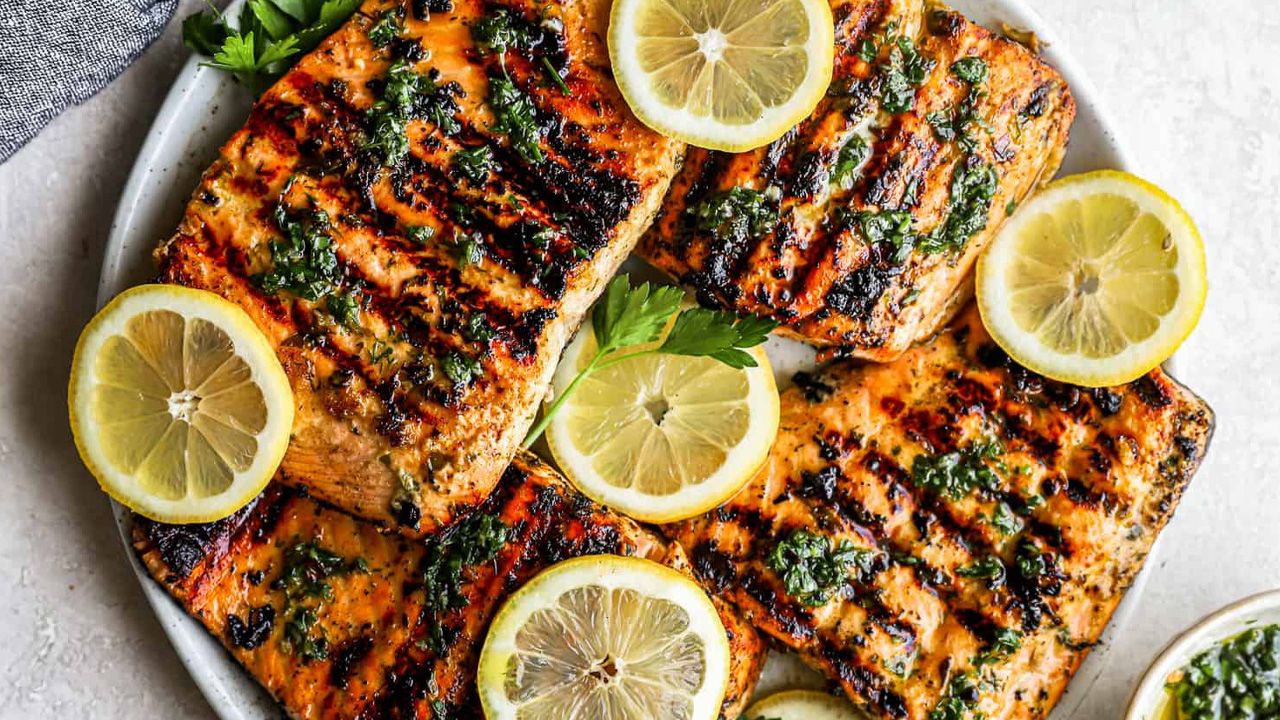 4th of July BBQ Recipes - Grilled Salmon