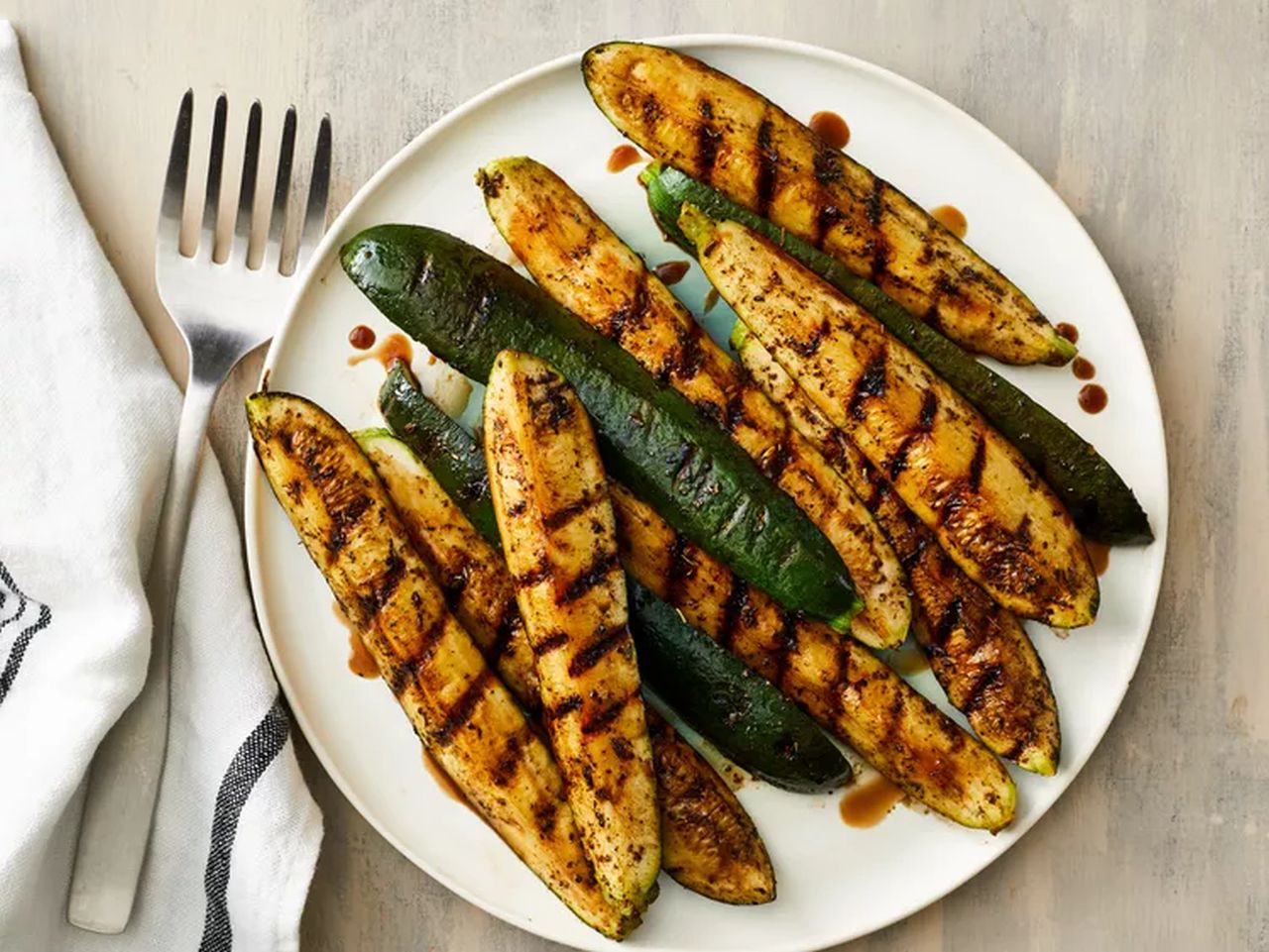 4th of July Side Dishes - Perfect Grilled Zucchini