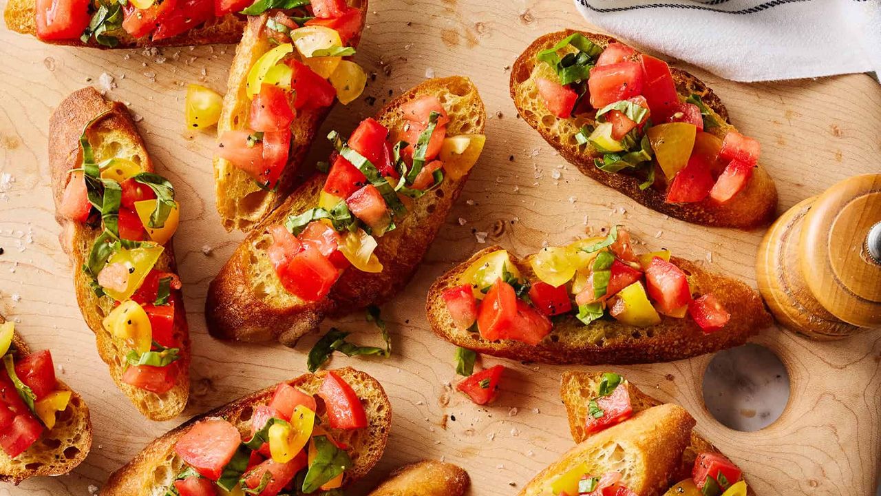 4th of July appetizers - Bruschetta