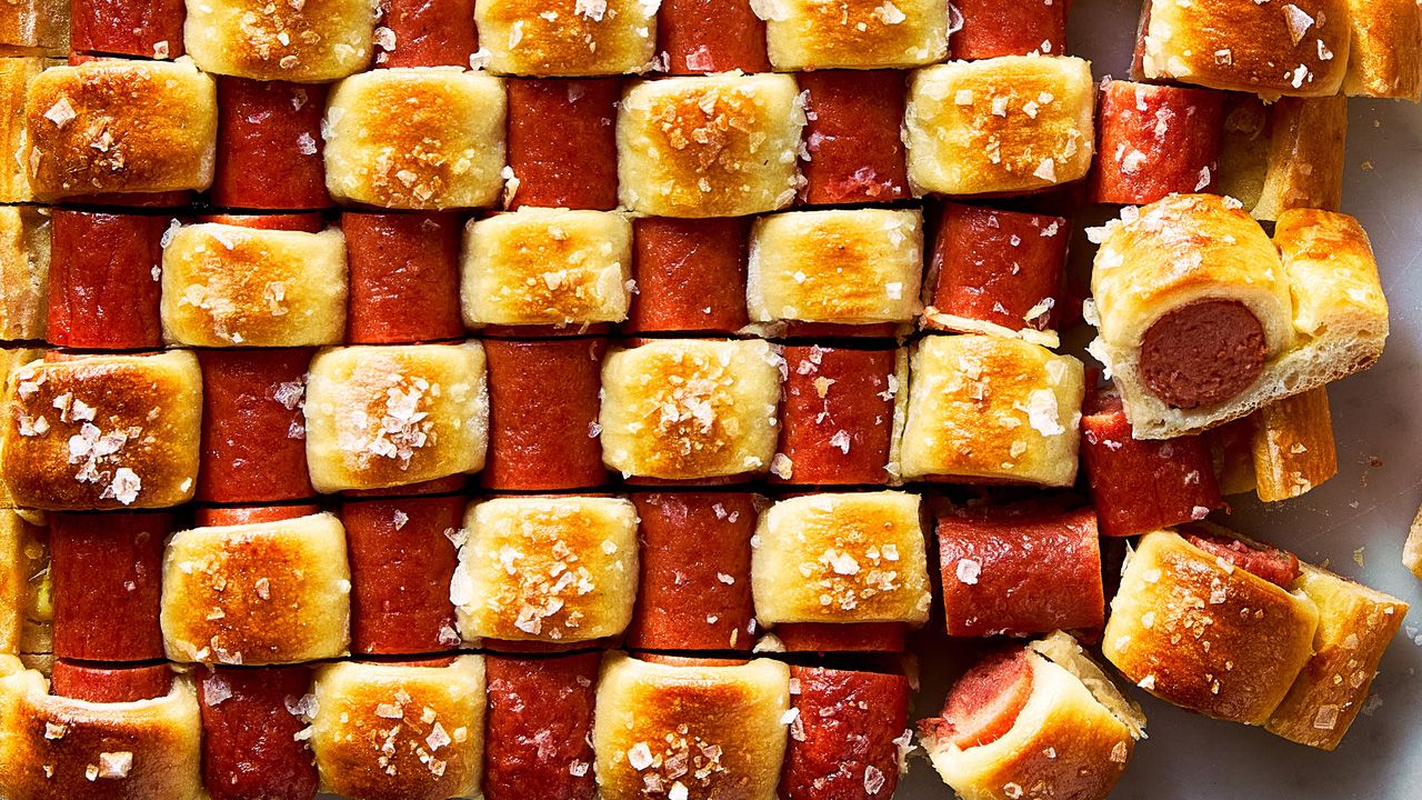 4th of July appetizers - Pigs in a Quilt