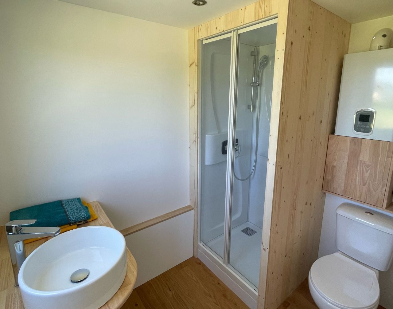 Bathroom of Elsa & Sebastien's Tiny House