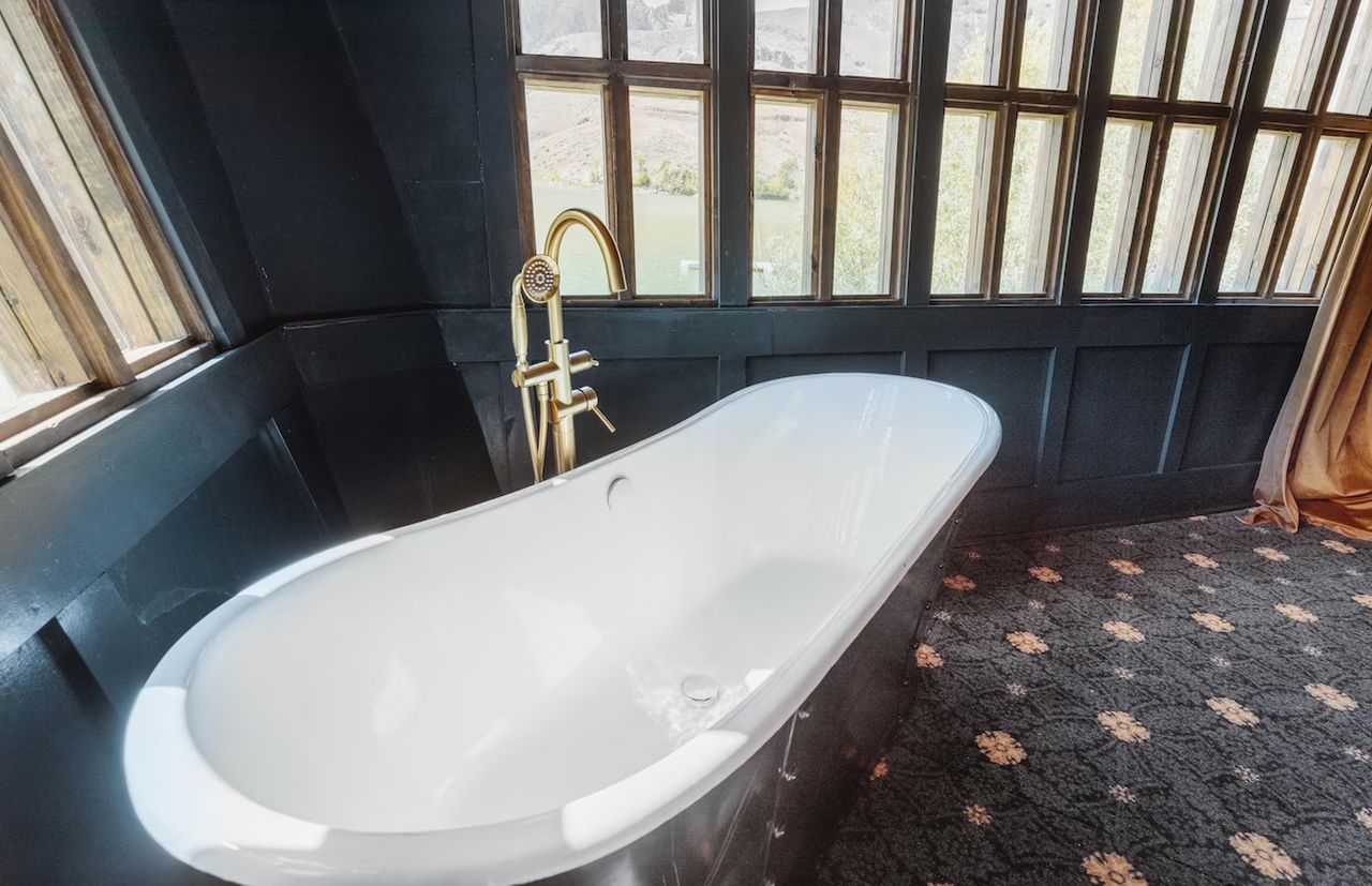 Bathtub in the Master Bedroom of Shipwreck House