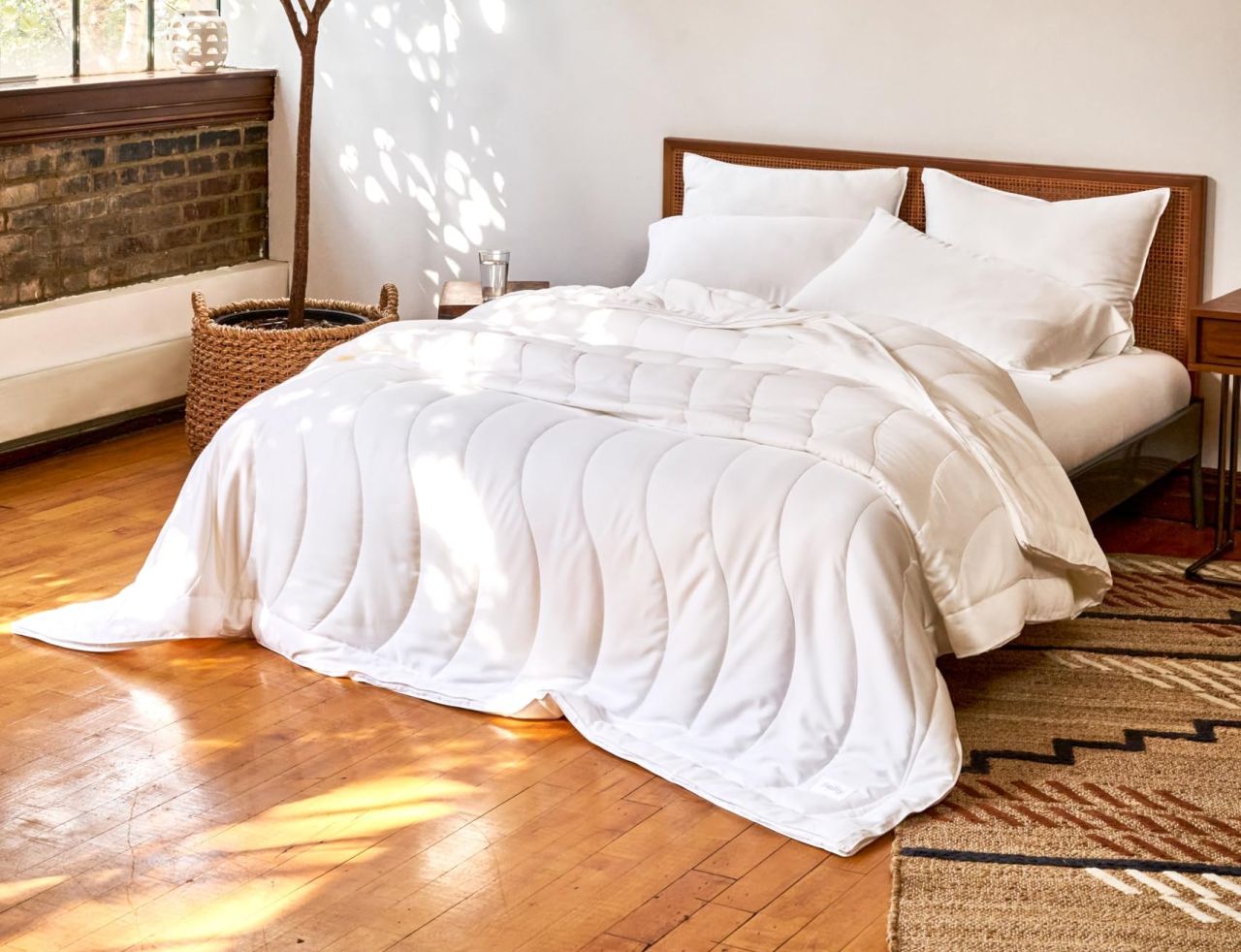 Best Bed Cooling Systems - Buffy Breeze Comforter