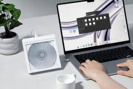 COVER CD Player by TINYL