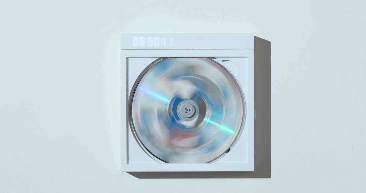 COVER CD Player by TINYL