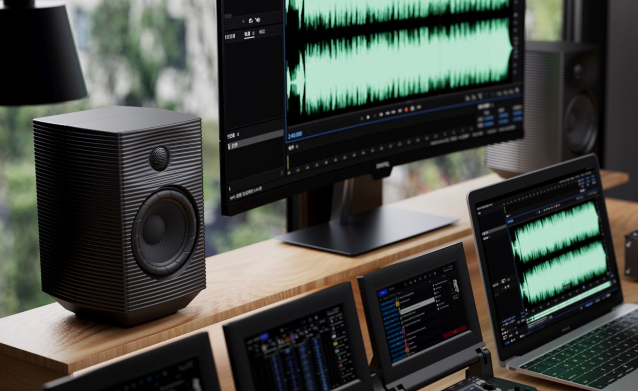 SP5 active speaker system