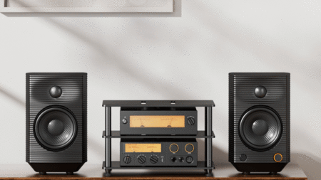 SP5 active speaker system