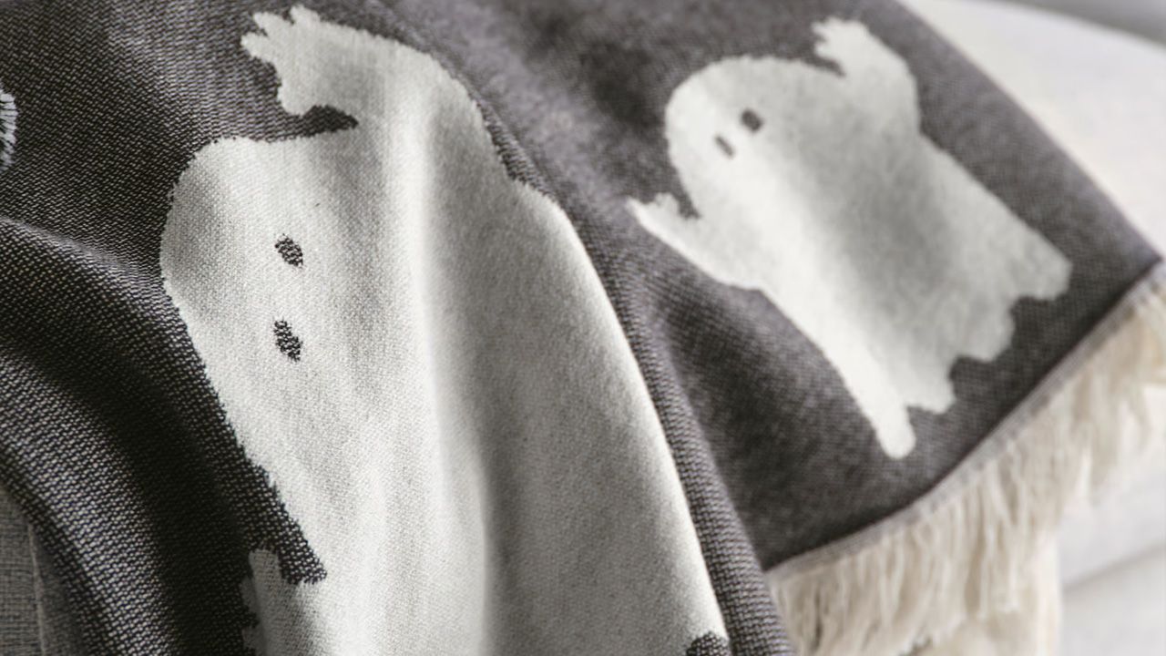 IKEA 2025 KUSTFYR Halloween Collection - Ghost Pattern Throw Blanket