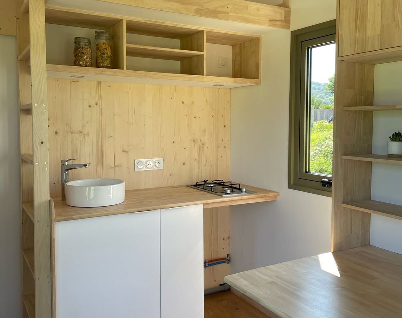 Kitchen of Elsa & Sebastien's Tiny House