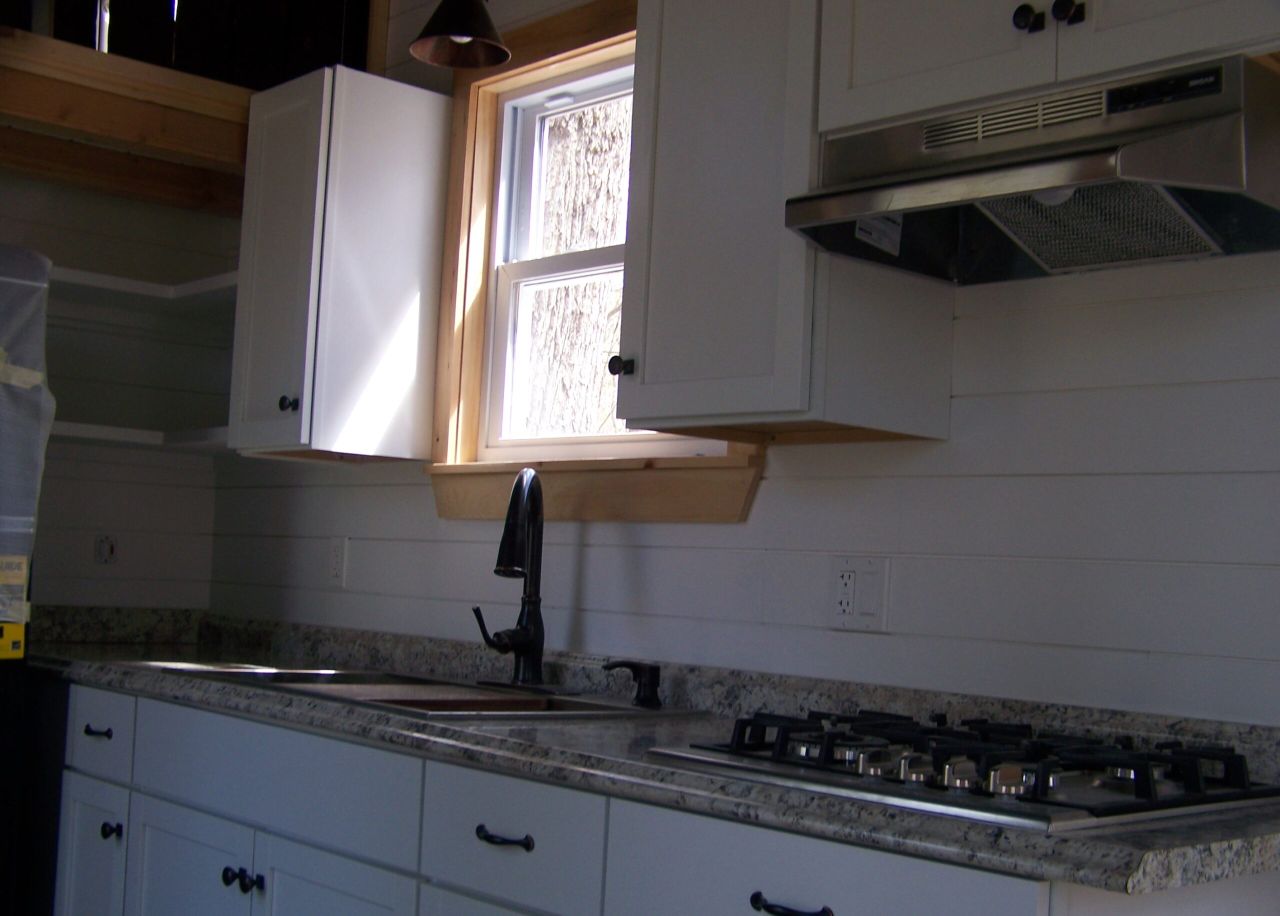 Kitchen of Shogun Tiny House - 9