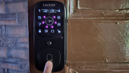 Lockzo Smart Lock 6-in-1 deadbolt Hands-On Review