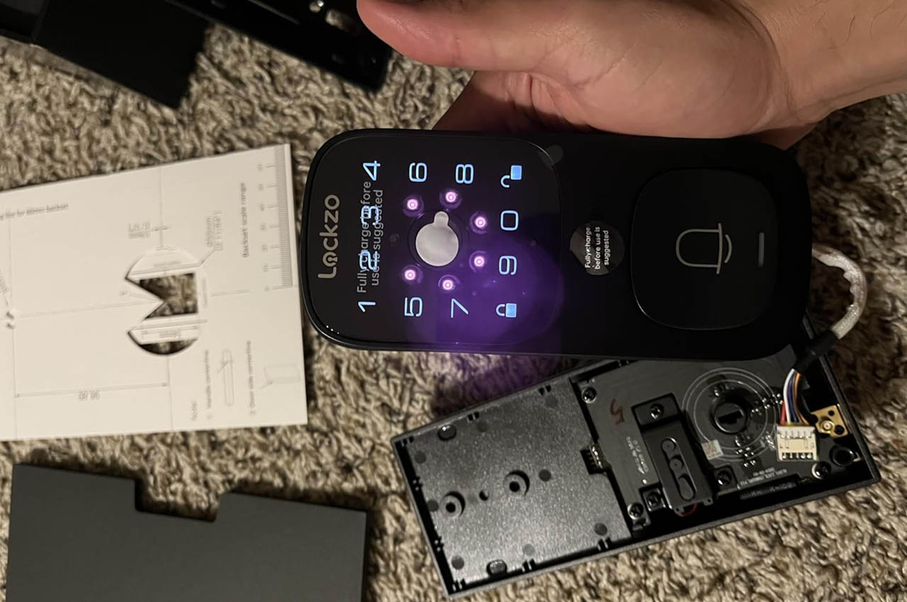 Lockzo Smart Lock 6-in-1 deadbolt Hands-On Review