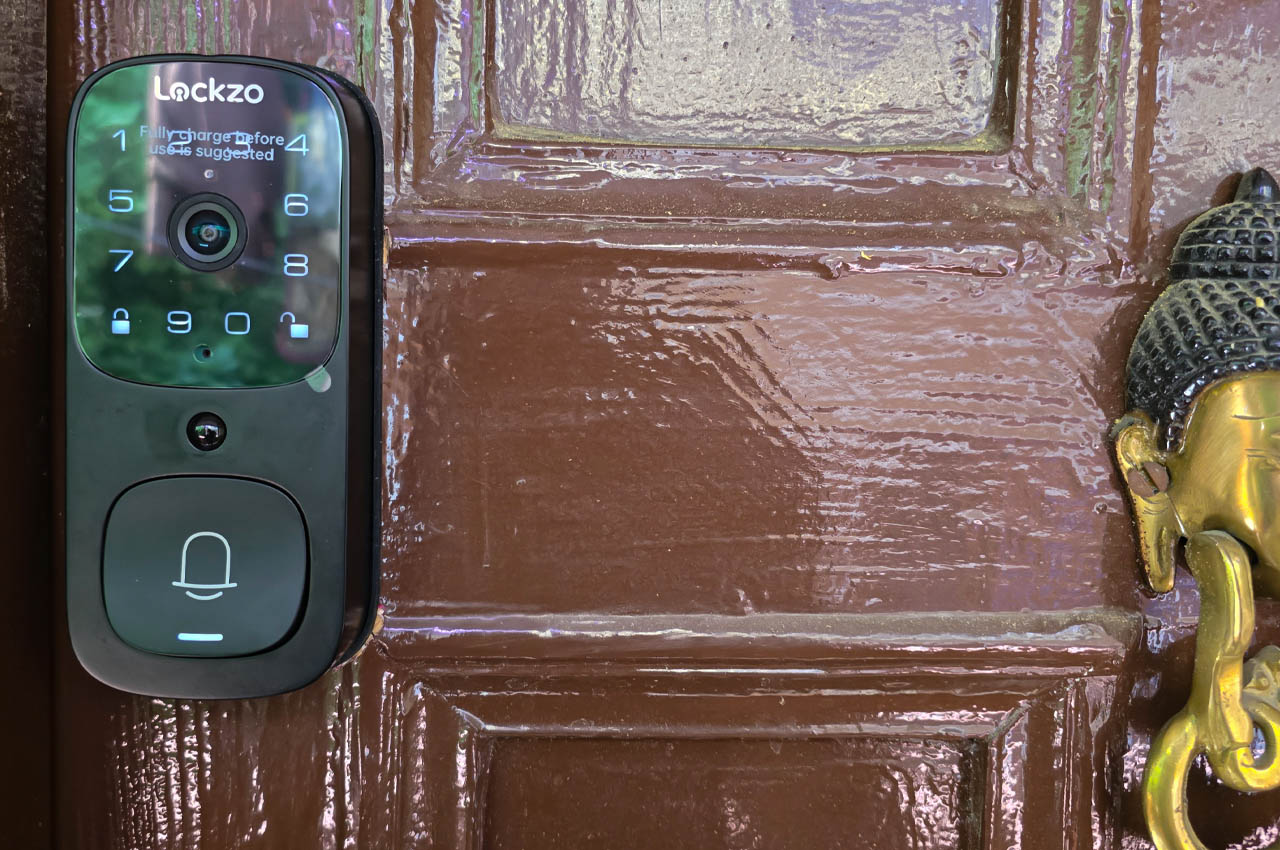 Lockzo Smart Lock 6-in-1 deadbolt Hands-On ReviewLockzo Smart Lock 6-in-1 deadbolt Hands-On Review