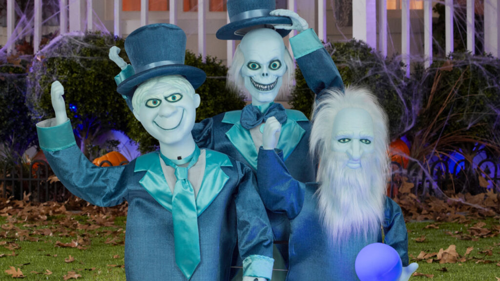 Lowe's Halloween Collection 2025 is Haunting