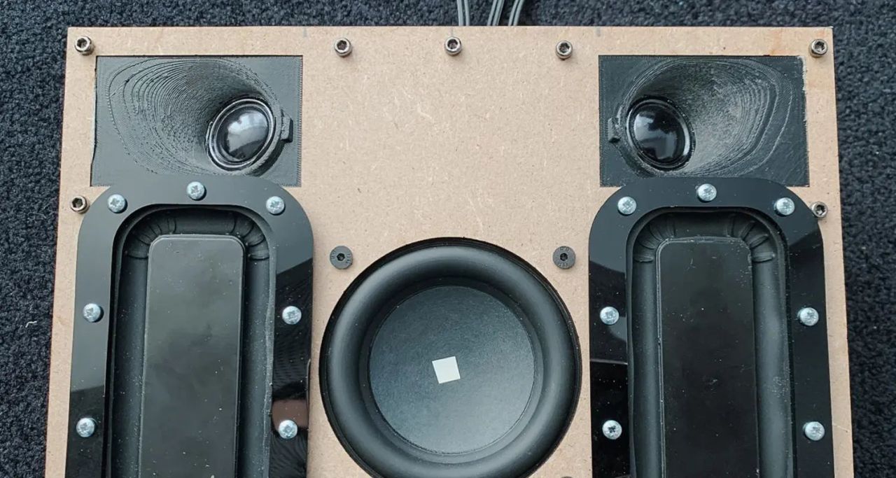 MYND Bluetooth Speaker is Designed for Easy Repair and Longevity