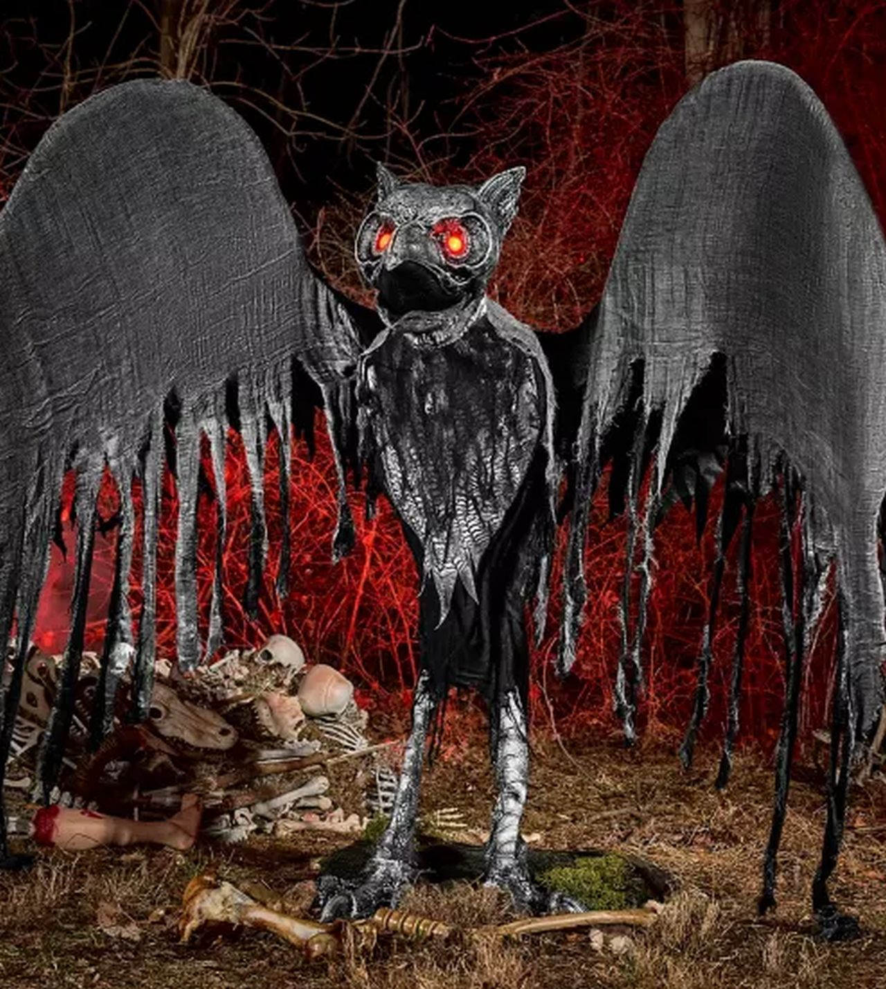 Night Owl Animatronic From Spirit Halloween Animatronics Collection 2025