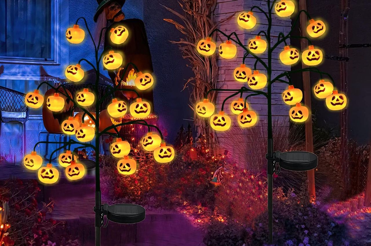Prime Day Deals on Outdoor Halloween Decorations - Jack-o’-Lantern Stake Lights