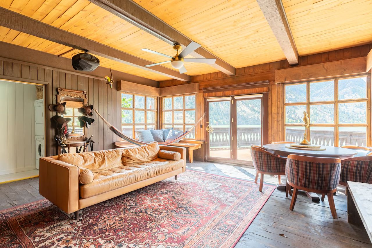 Second Level of Shipwreck House