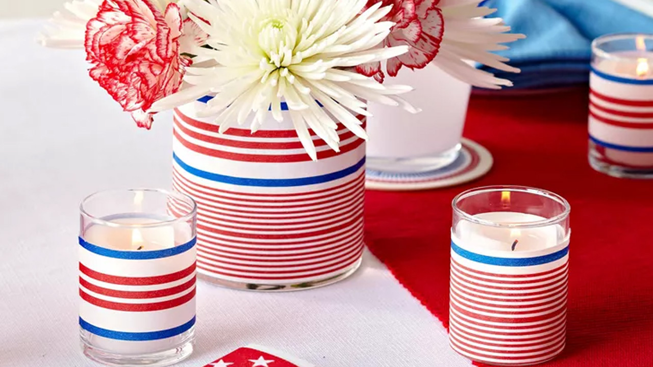 4th of July Flowers and Candles
