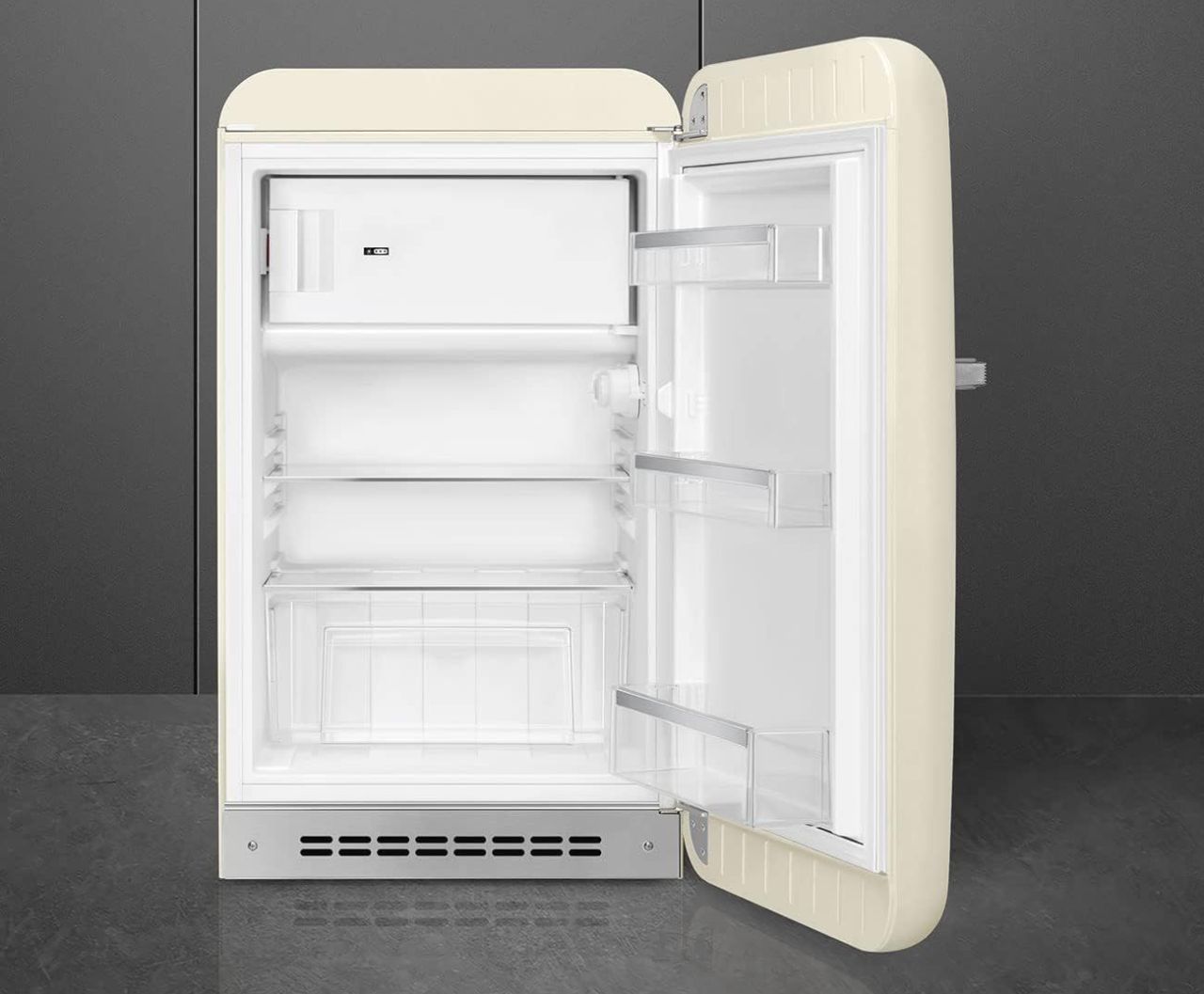Smeg FAB10 Mini Fridge for-best-Amazon-Prime-Day-deals-2025