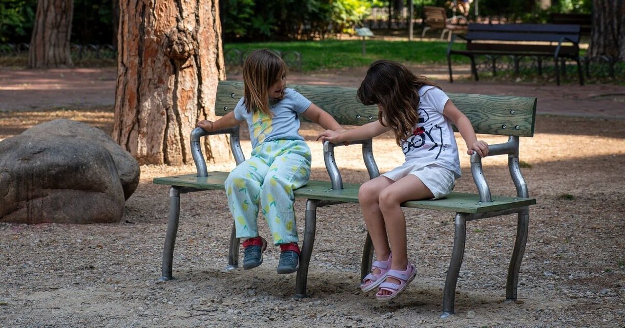 Soft Baroque - Dancing Bench - 3