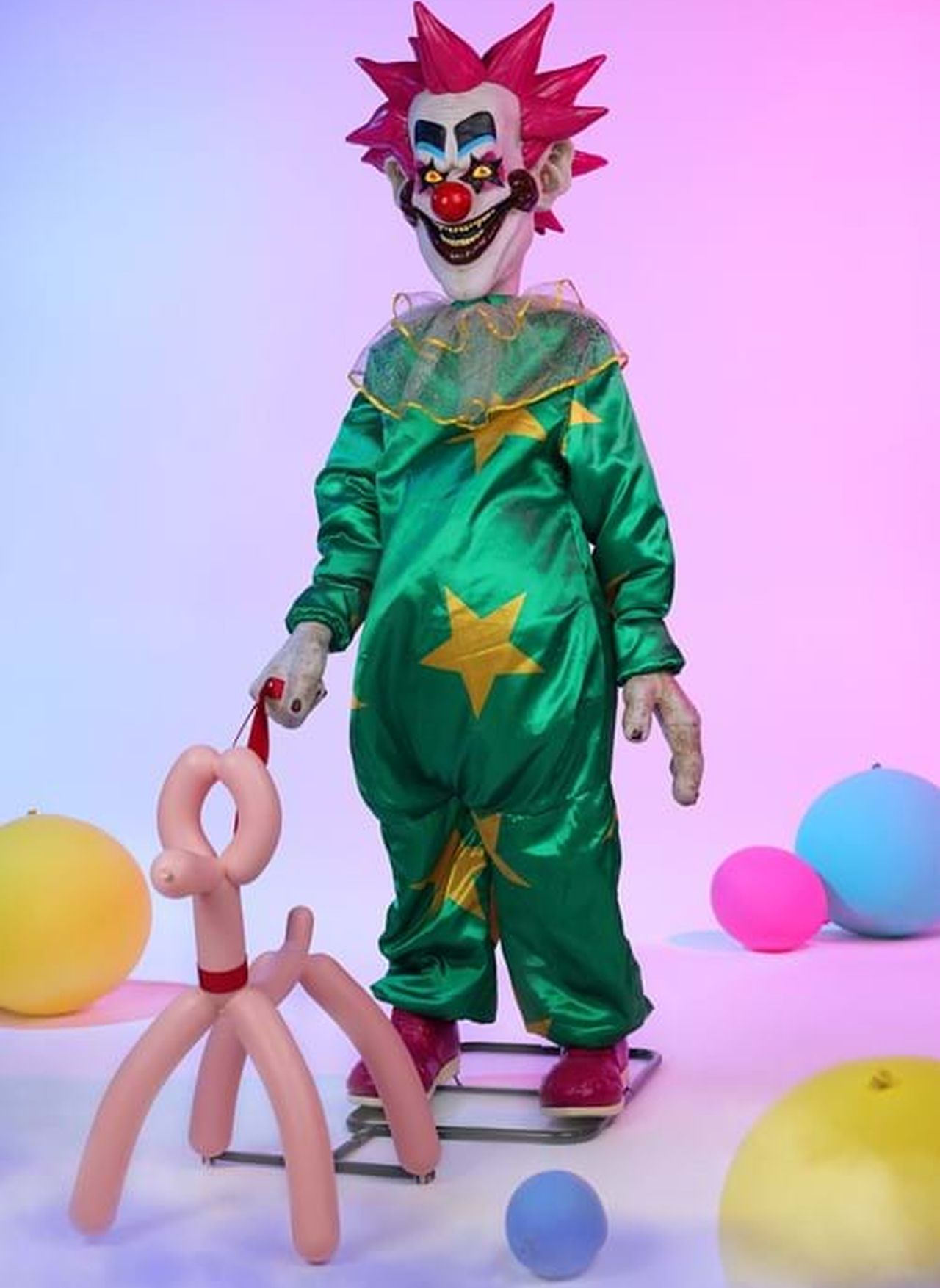 Spikey Killer Klowns from Outer Space Animated Decoration