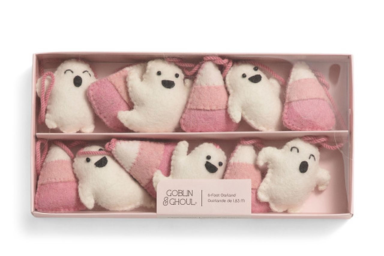 T.J.Maxx Halloween Collection 2025 - GOBLIN & GHOUL Ghost And Candy Garland