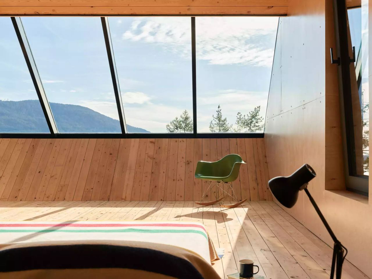 The Nest Prefab Family Home in British Columbia, Canada