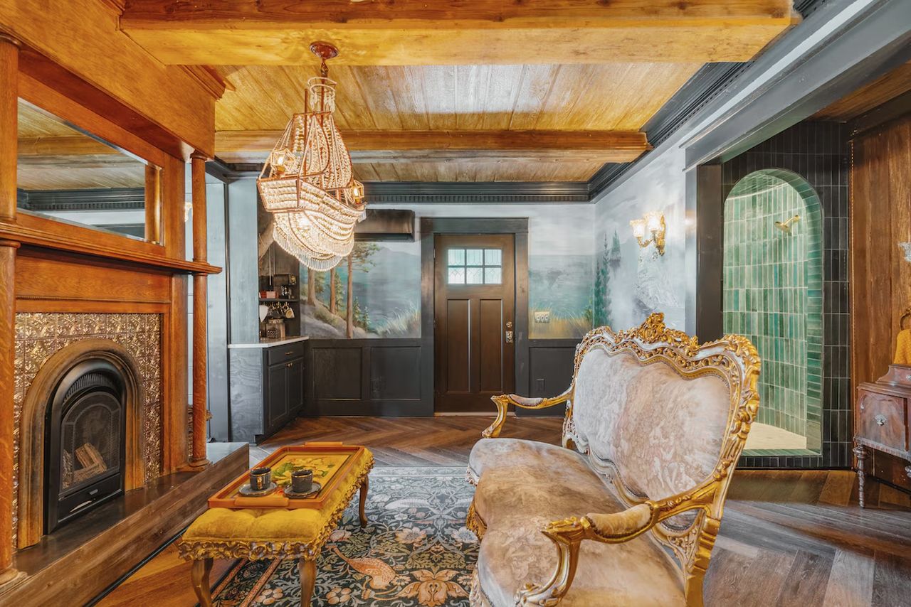 Third Level of Shipwreck House