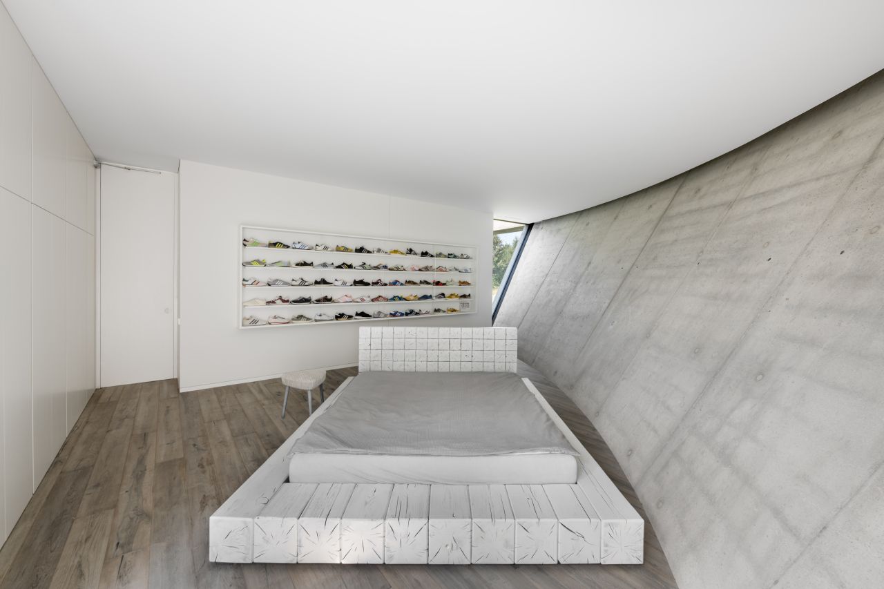 This Lakeside Villa in Lithuania is Built Around Four Recessed Courtyards