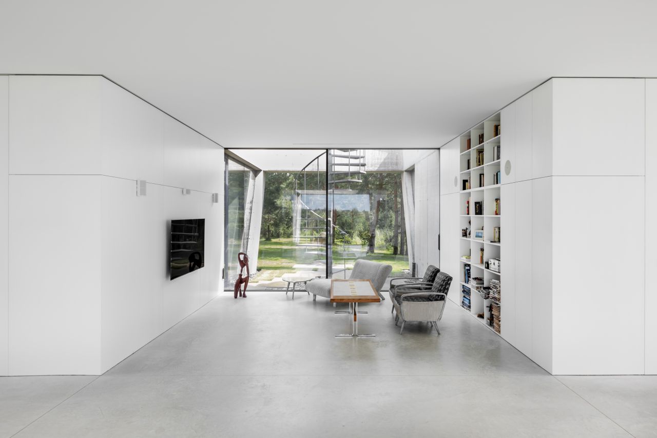 This Lakeside Villa in Lithuania is Built Around Four Recessed Courtyards