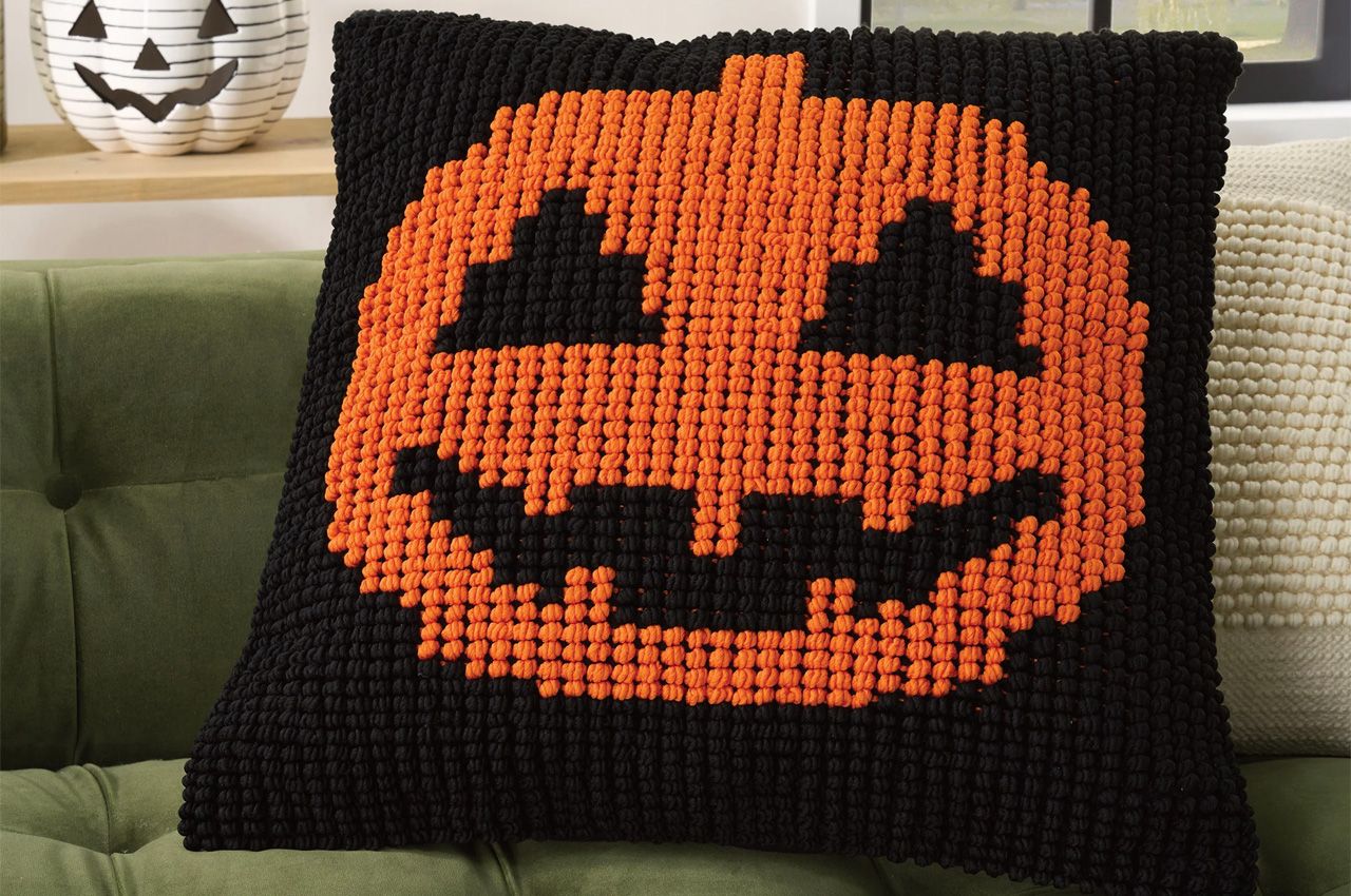 2025 Costco Halloween décor - Textured Throw Pillow