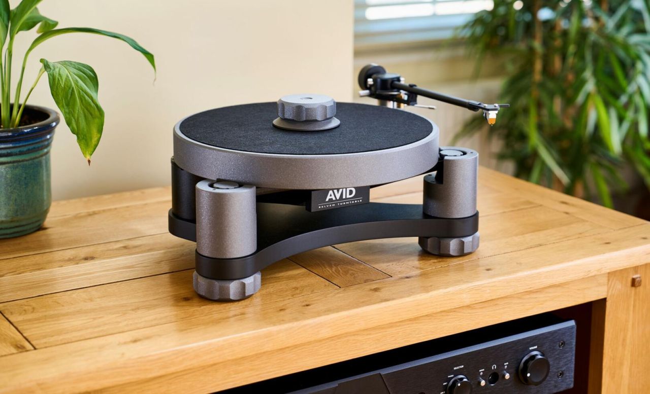 AVID Relveo Turntable