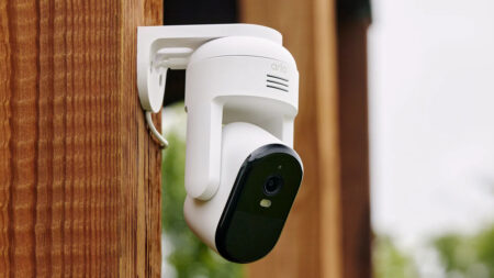 Arlo Essential Pan-Tilt Security Cameras With AI Features