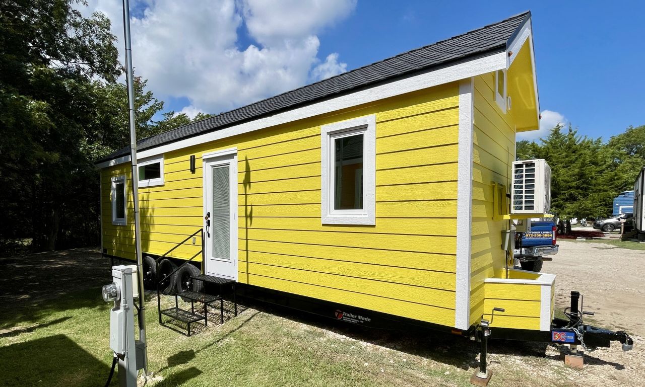 Beach Haus tiny house exterior