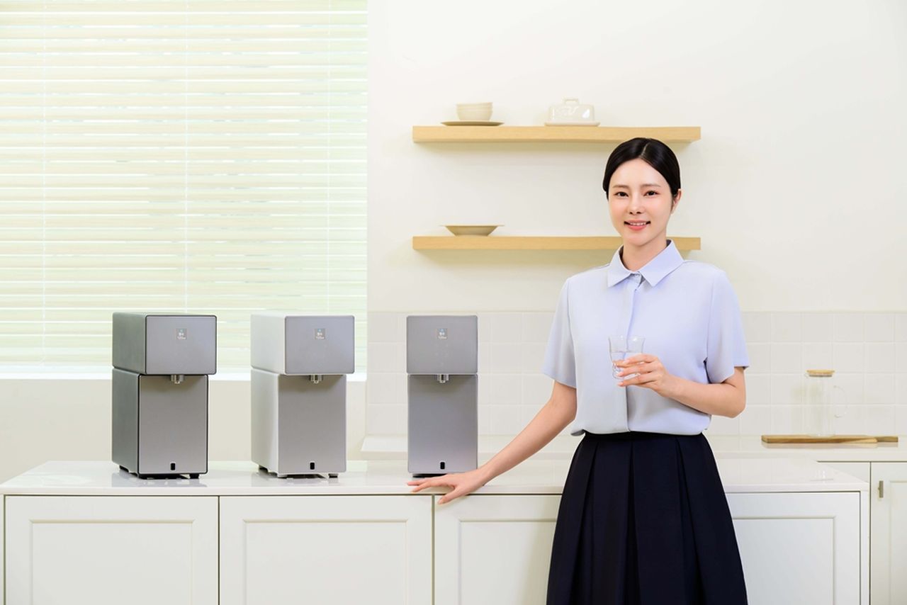 Bespoke AI Water Purifier Countertop by Samsung