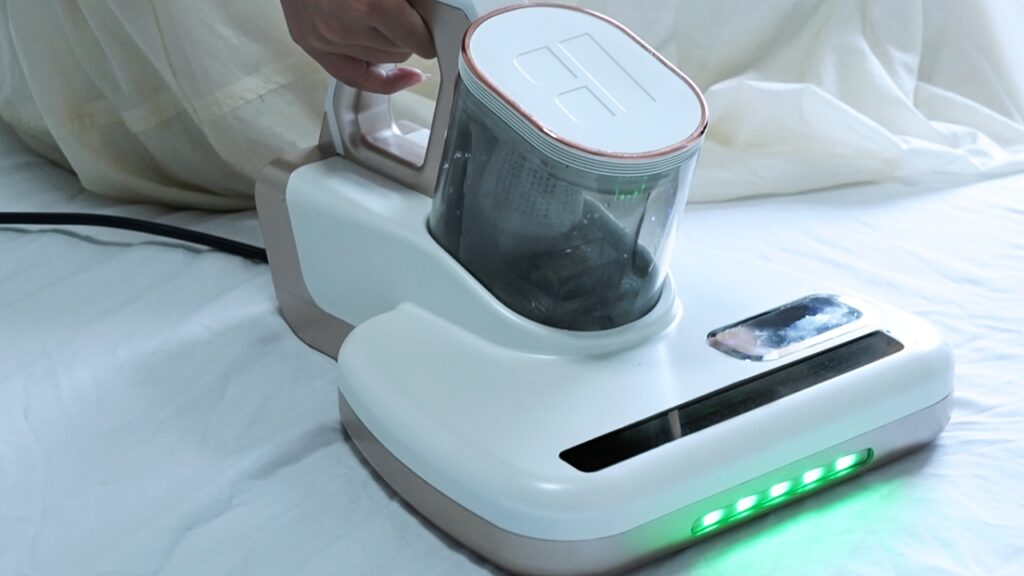 Briscomi 5-in-1 mattress vacuum cleaner