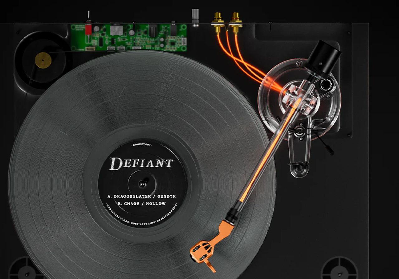 Luna3 Turntable by Fosi Audio