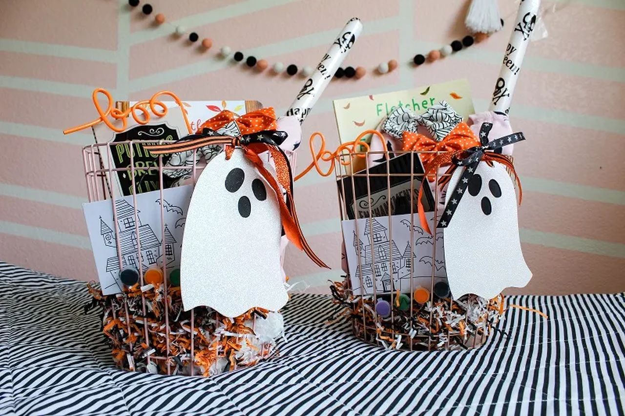 Halloween Ghost Boo Basket