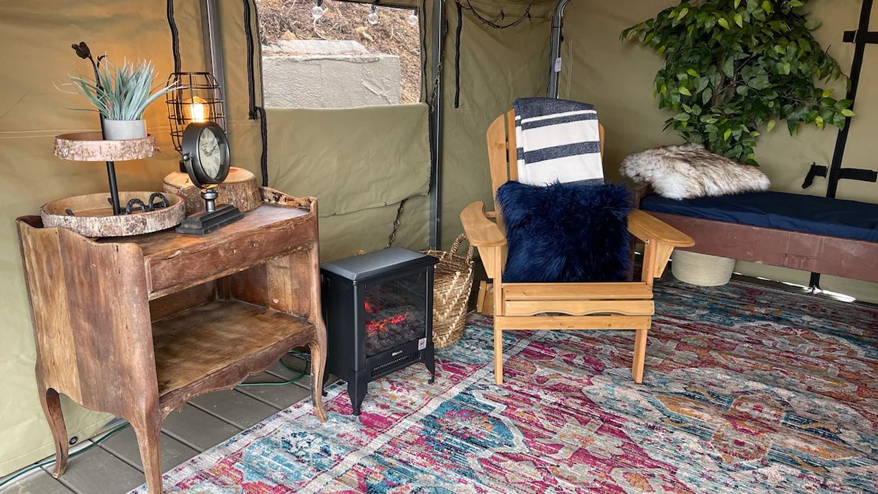 Harry Potter-Themed Airbnbs - Alchemy Earthen Home, North Carolina, United States 1