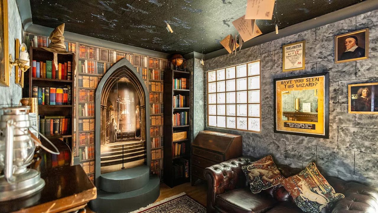Harry Potter-Themed Airbnbs - Hogwarts Hideaway, Hertfordshire, United Kingdom