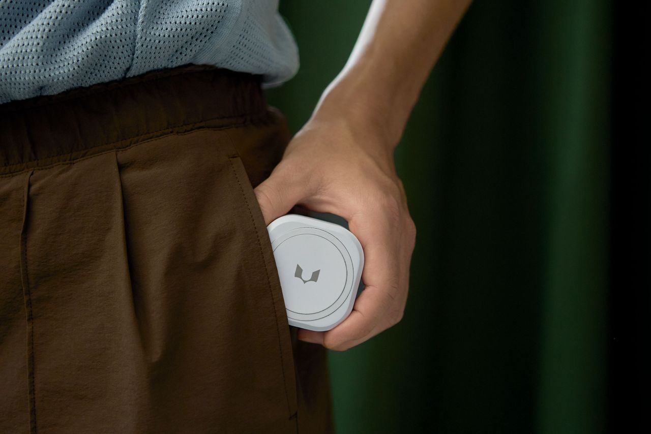 MAGLYNX MagSafe charger