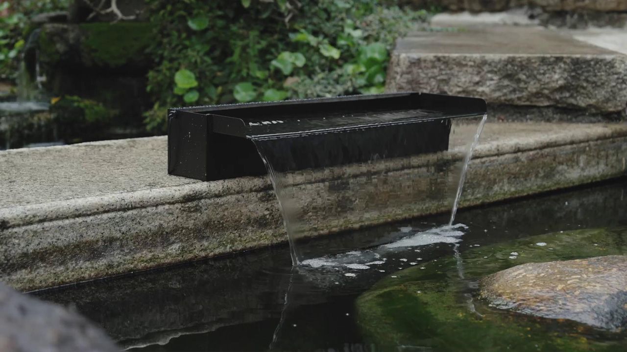 Poposoap Solar Powered Water Features are Transforming Gardens - 4