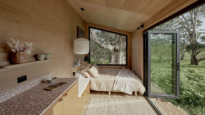 Shelby Ann Studio -Shelby Cabin